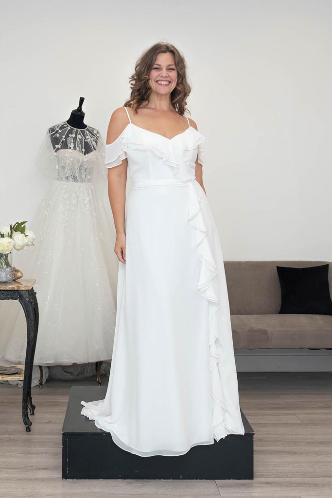 robe de mariee grande taille just for you 24517 1.jpg