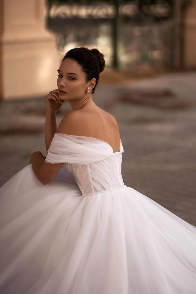 robe-de-mariee-paul-nathalie-by-selestia-s10129-2.jpg