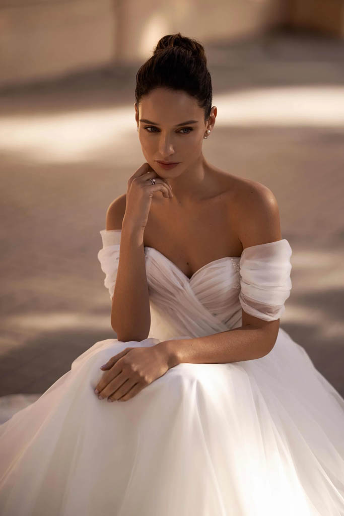 robe-de-mariee-paul-nathalie-by-selestia-s10129-3.jpg