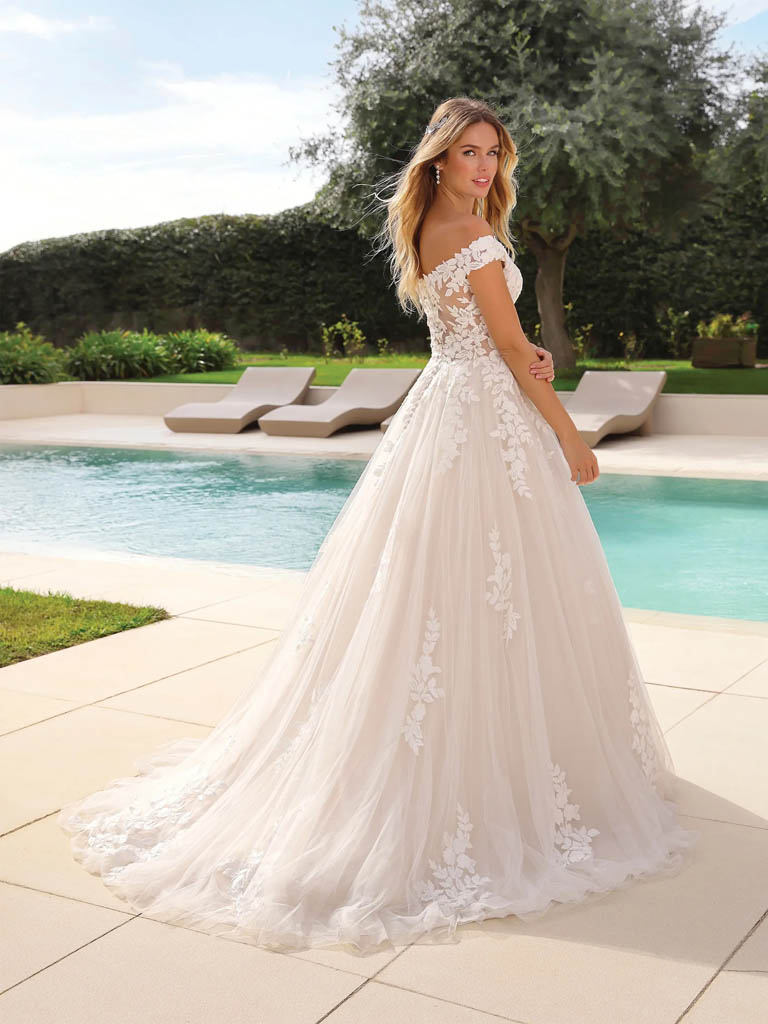 robe-de-mariee-pronovias-group-adag-2.jpg