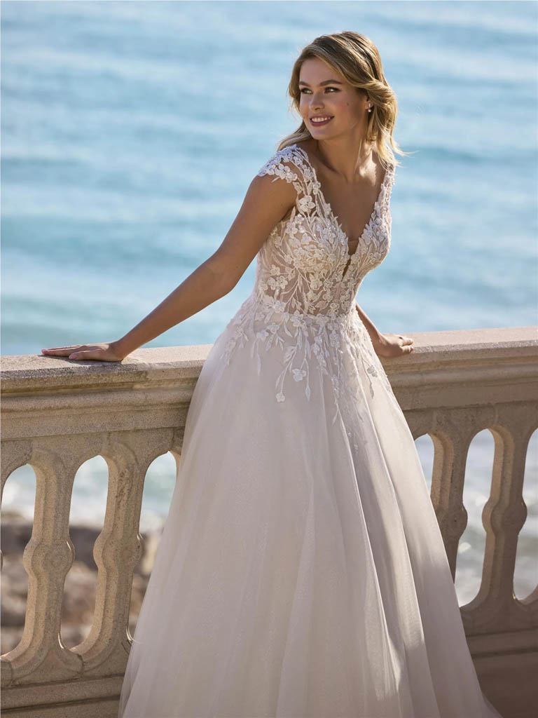 robe-de-mariee-pronovias-group-borage-3.jpg
