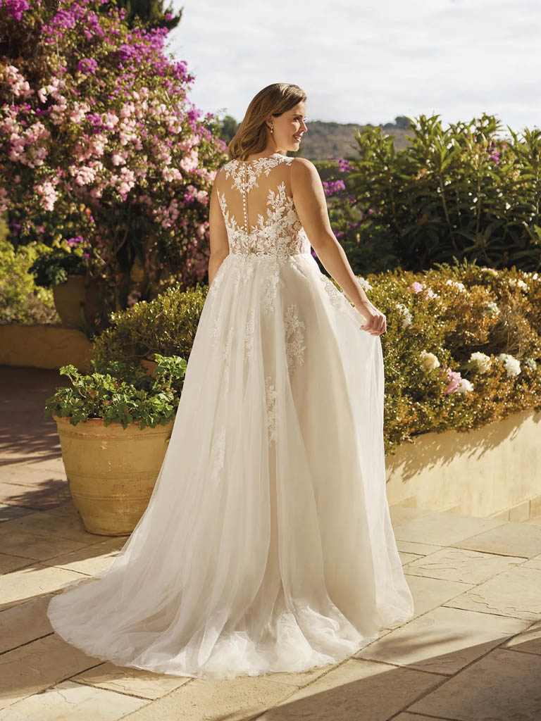 robe-de-mariee-pronovias-group-mclean-2.jpg