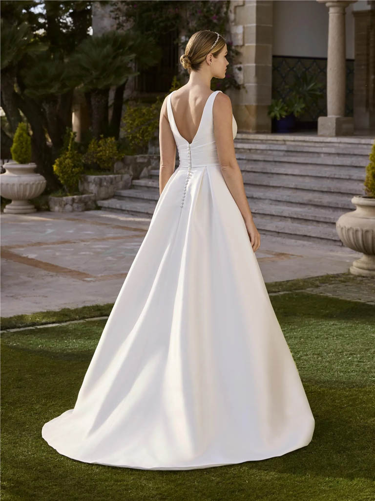 robe-de-mariee-pronovias-group-passiflora-2.jpg