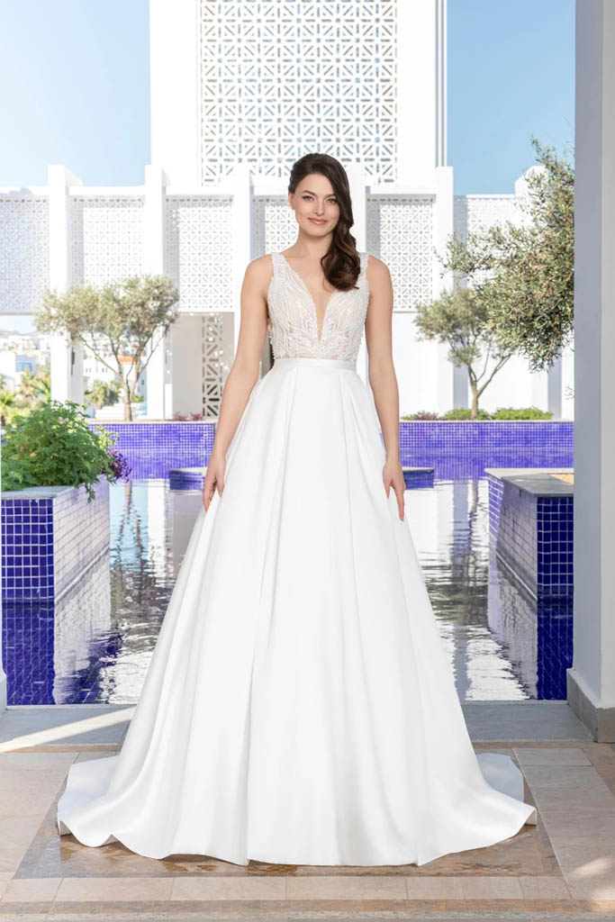 robe-de-mariee-the-sposa-group-251-03-3.jpg